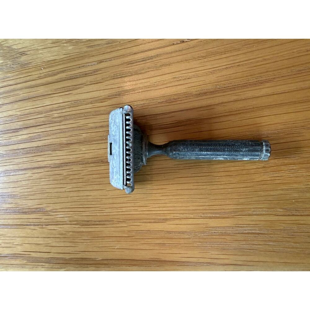 Antique GEM Single-Edge Safety Razor w/Box - Picture 4 of 9